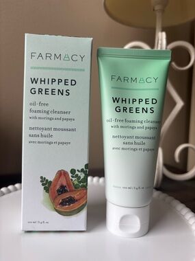 Farmacy Whipped Greens Oil-Free Foaming Cleanser